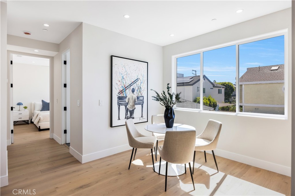 MLS #SB25138308 image #2