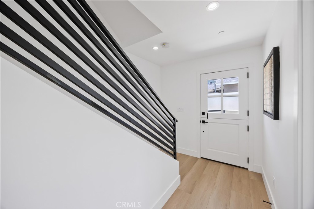 MLS #SB25141885 image #25