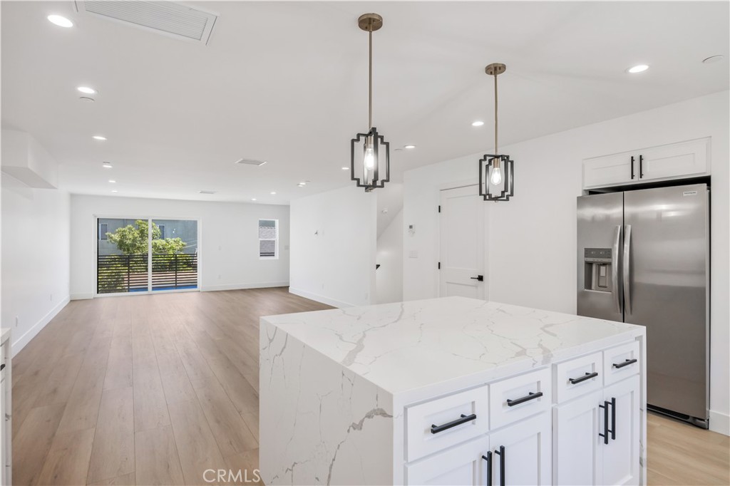 MLS #SB25142058 image #5