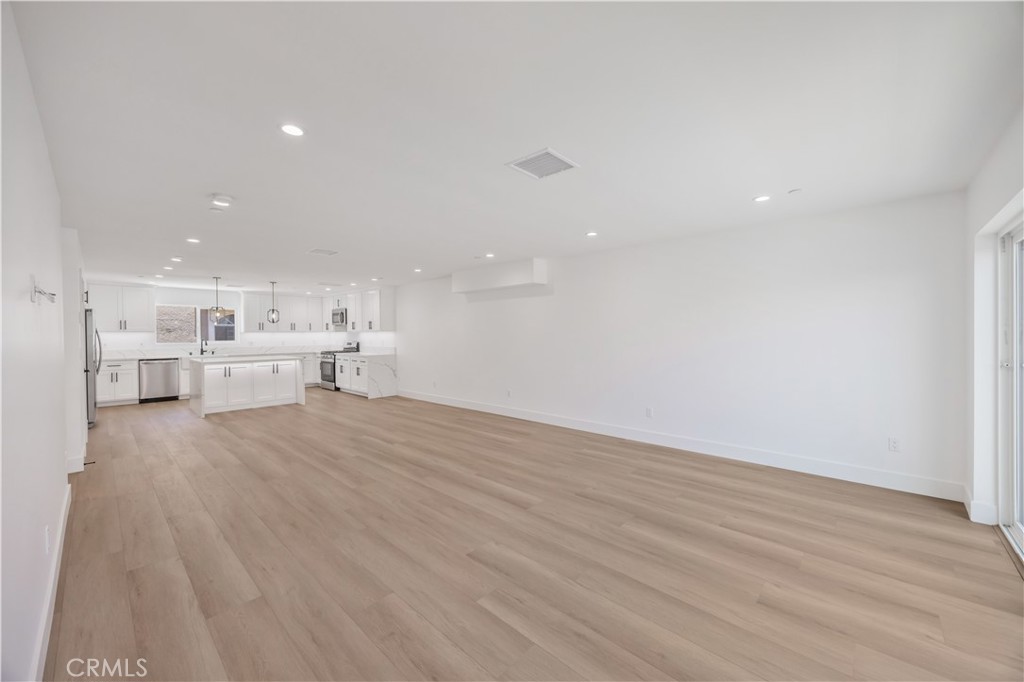 MLS #SB25142067 image #10