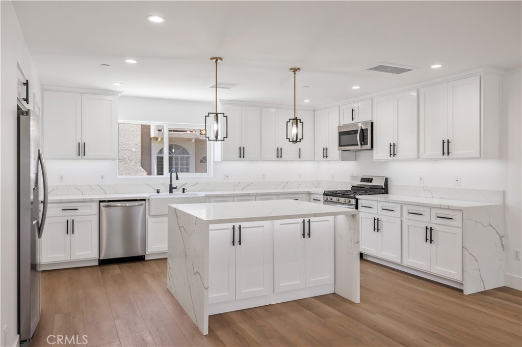 MLS #SB25142067 image #2