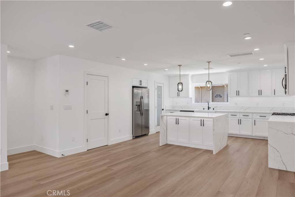 MLS #SB25142067 image #8