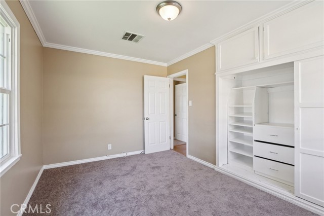 MLS #SB25143410 image #9