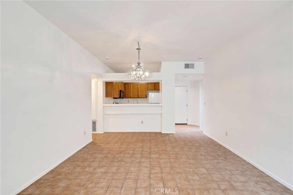 MLS #SB25143790 image #10