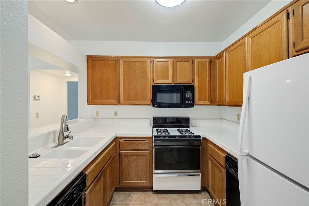 MLS #SB25143790 image #12