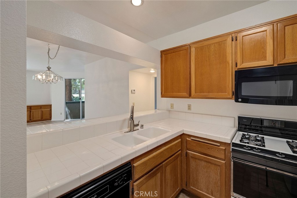 MLS #SB25143790 image #13