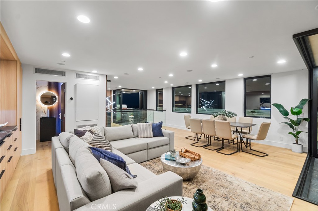 MLS #SB25146217 image #11