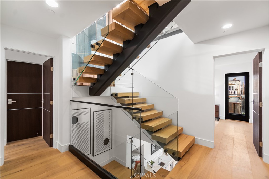 MLS #SB25146217 image #36