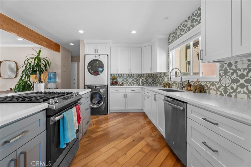 MLS #SB25148505 image #2