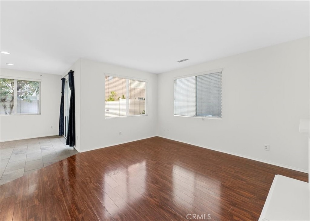 MLS #SB25148909 image #5