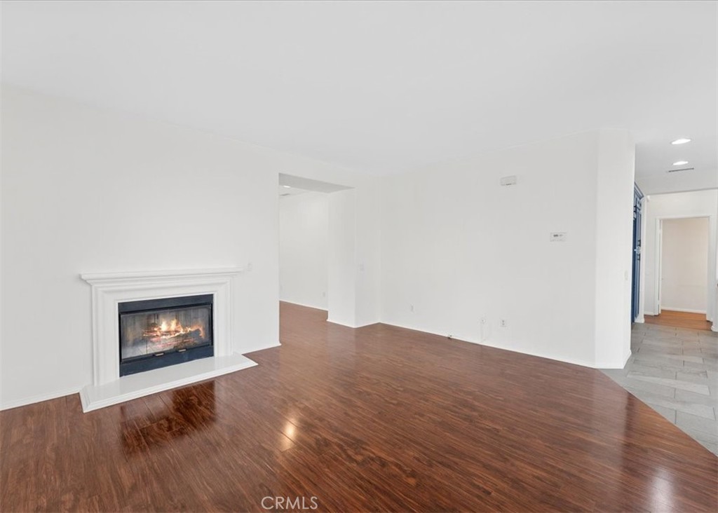 MLS #SB25148909 image #8