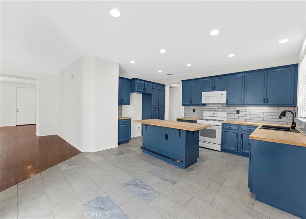 MLS #SB25148909 image #9