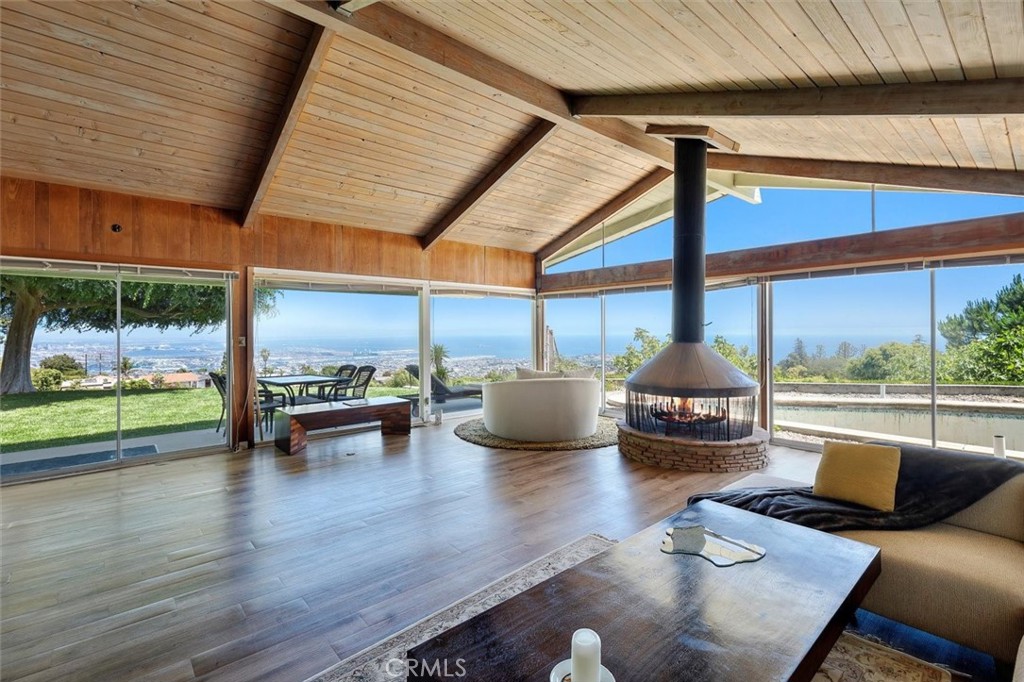 MLS #SB25150818 image #1