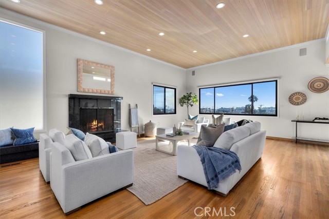 MLS #SB25152012 image #7