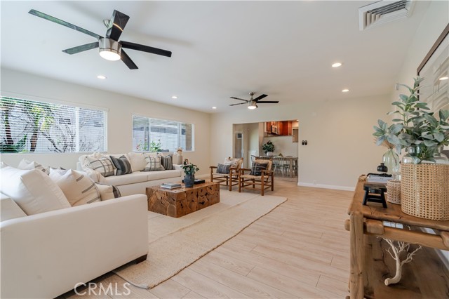 MLS #SB25153591 image #12