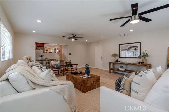 MLS #SB25153591 image #13