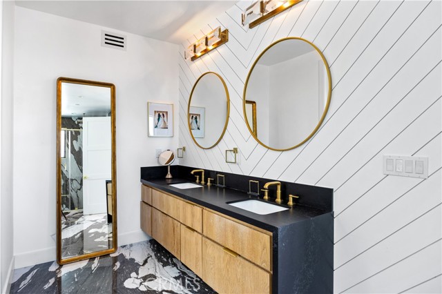 MLS #SB25155421 image #11