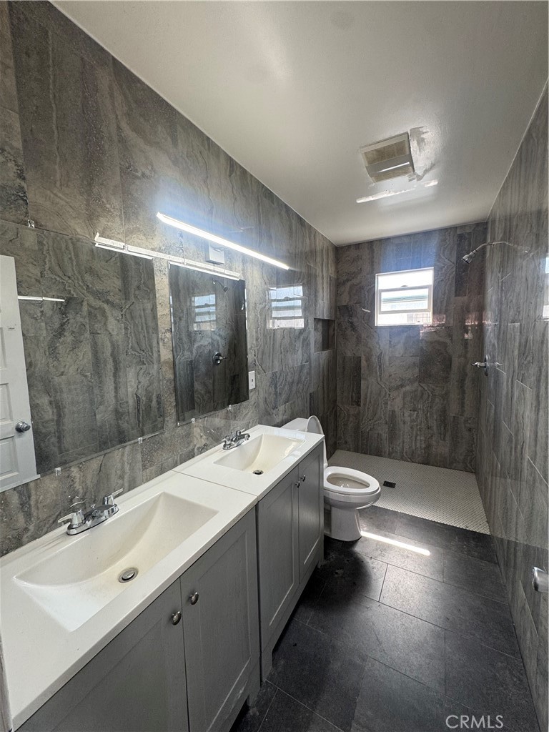 MLS #SB25155571 image #5