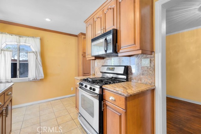 MLS #SB25157487 image #10