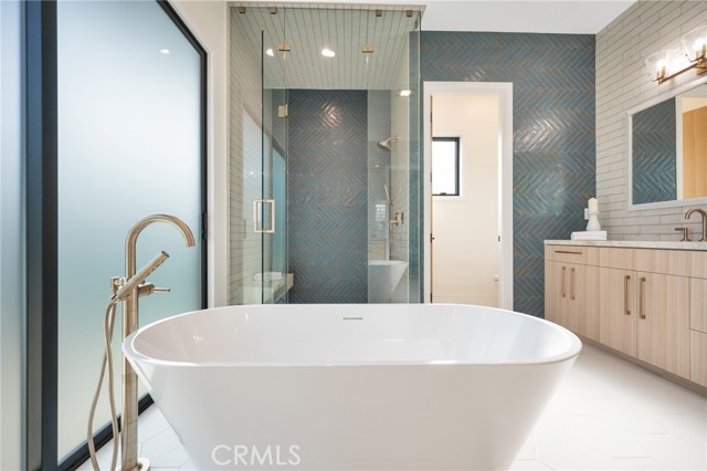 MLS #SB25159813 image #10