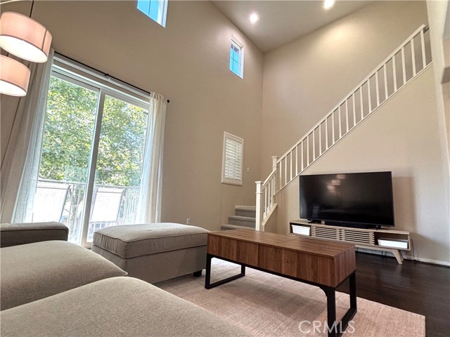 MLS #SB25160460 image #9