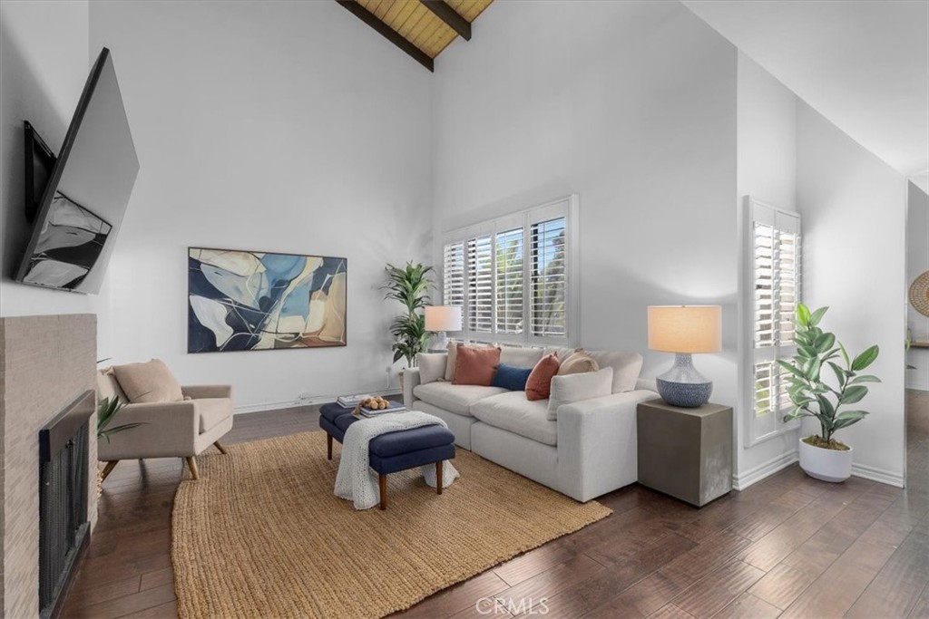 MLS #SB25162338 image #4