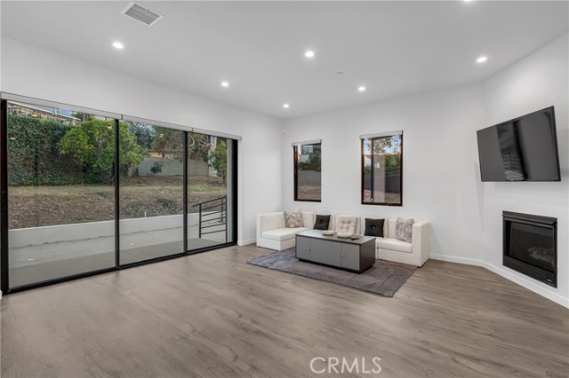 MLS #SB25163929 image #20