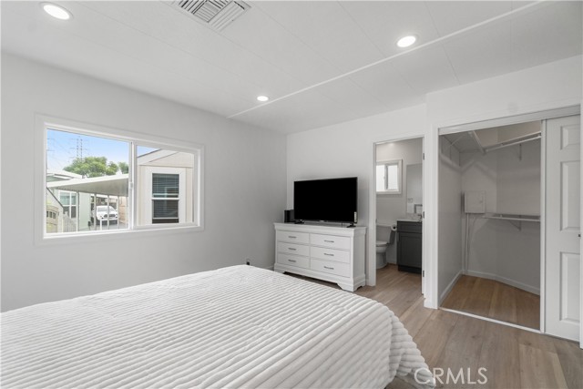 MLS #SB25164804 image #14