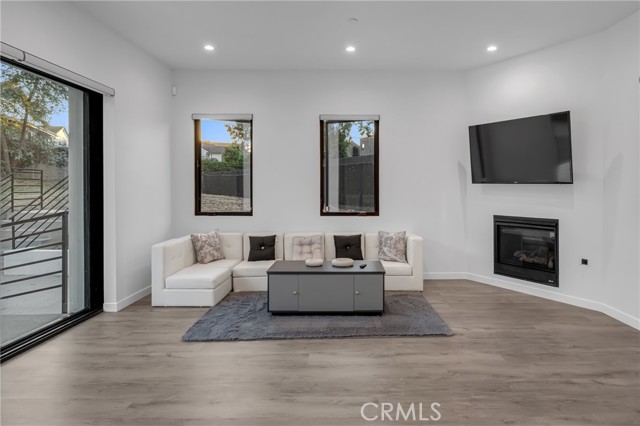 MLS #SB25165329 image #20