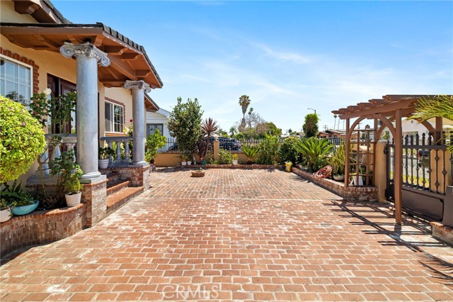 MLS #SB25166325 image #2