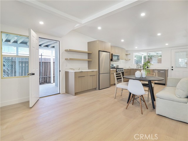 MLS #SB25166941 image #6