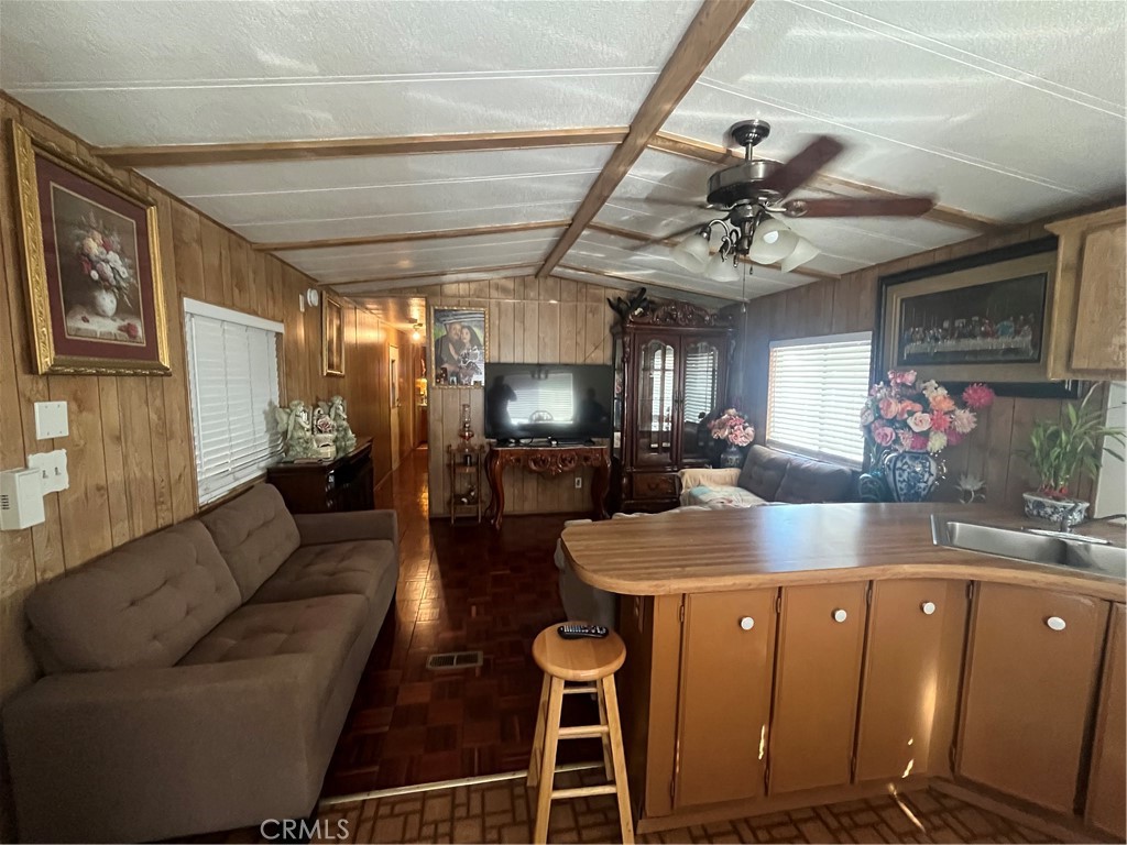 MLS #SB25167380 image #1