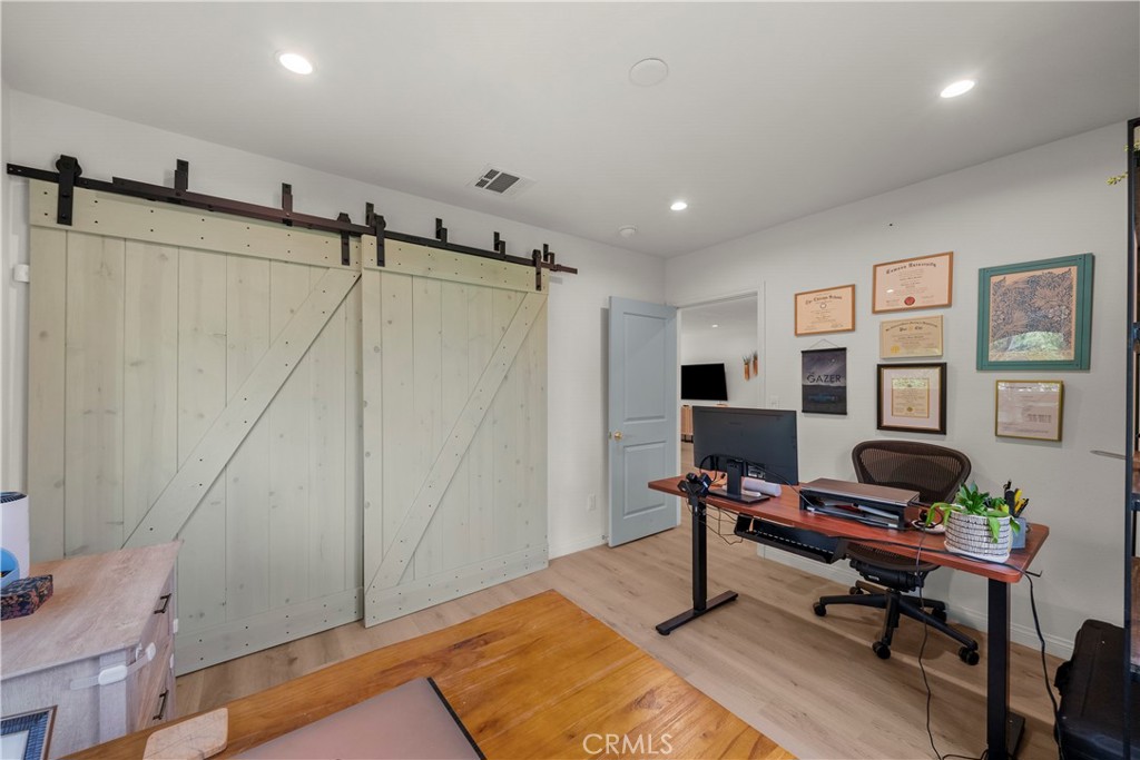 MLS #SB25167676 image #25