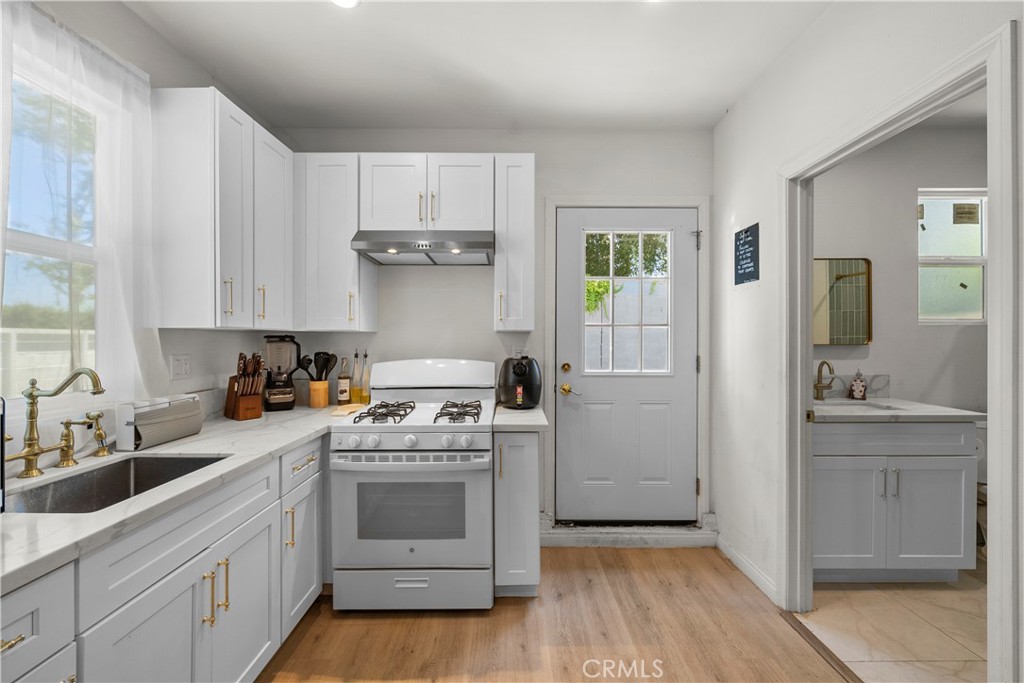 MLS #SB25167676 image #32