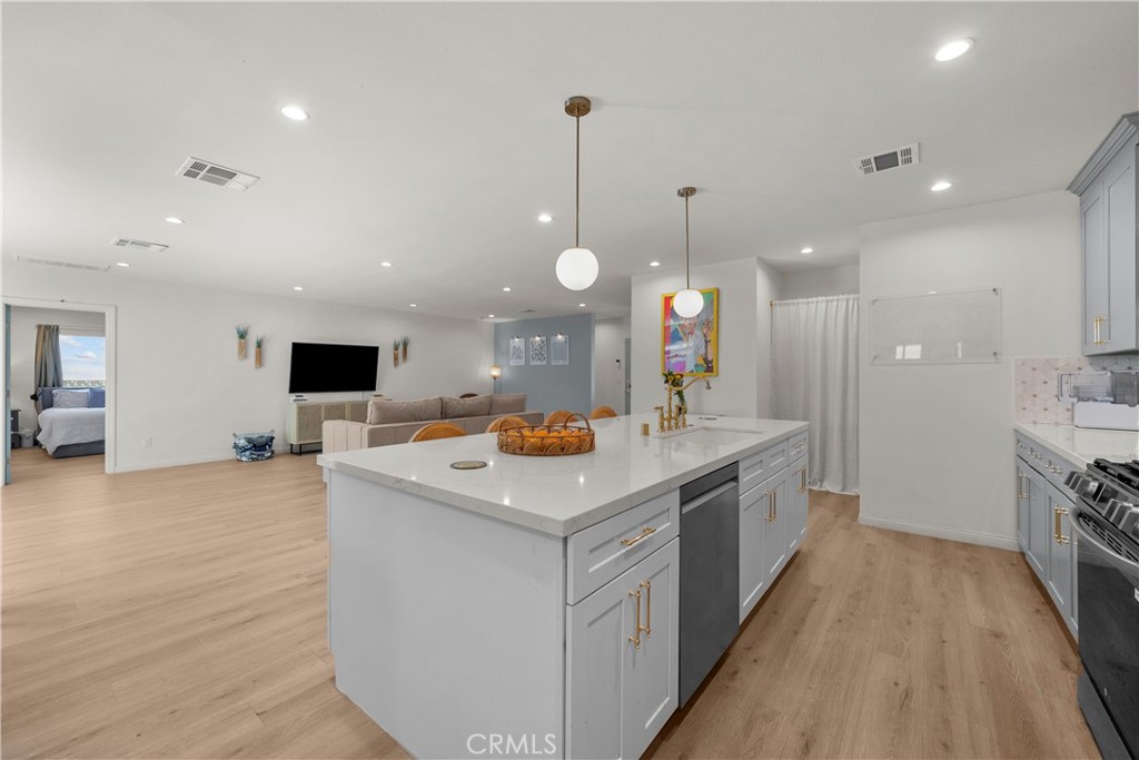 MLS #SB25167676 image #6