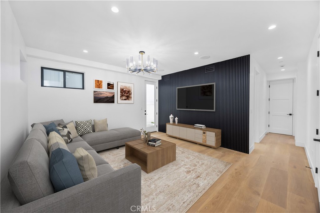 MLS #SB25168031 image #6