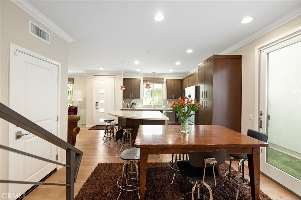 MLS #SB25168355 image #8