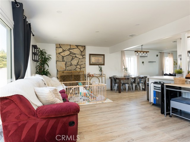 MLS #SB25168631 image #9