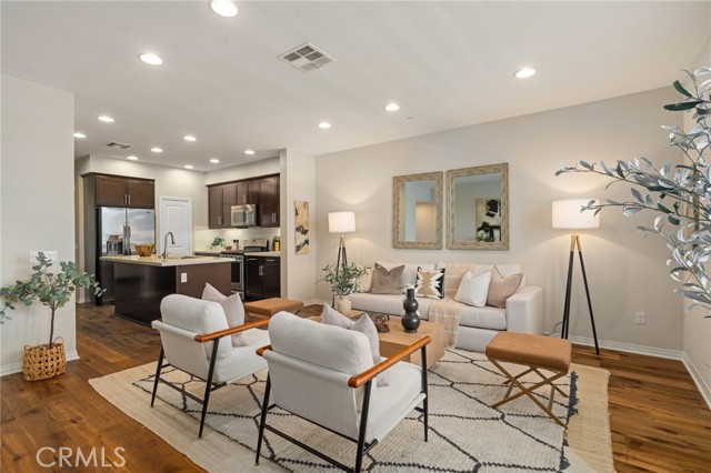 MLS #SB25171146 image #0