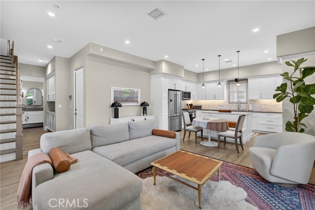 MLS #SB25171680 image #2