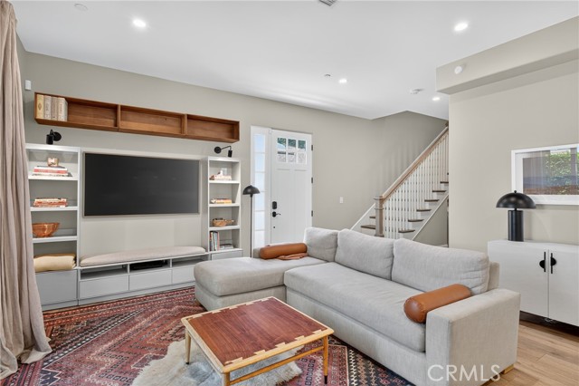 MLS #SB25171680 image #3