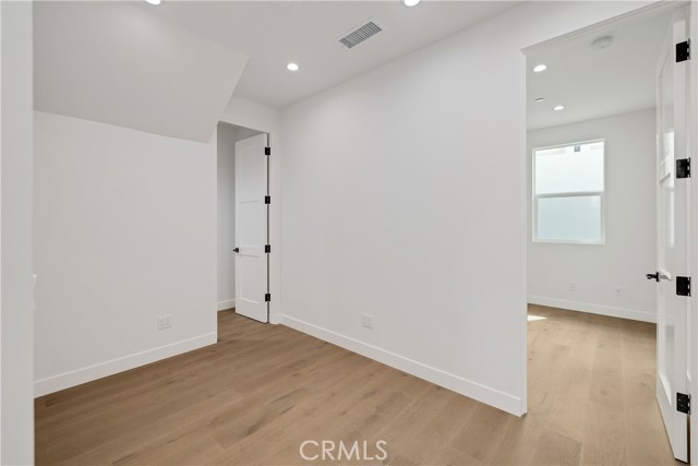 MLS #SB25172441 image #27