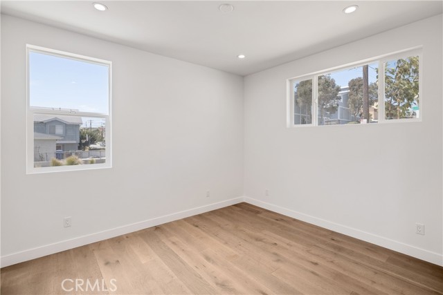 MLS #SB25172846 image #25