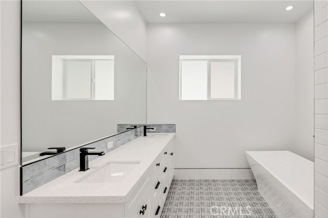 MLS #SB25172846 image #27