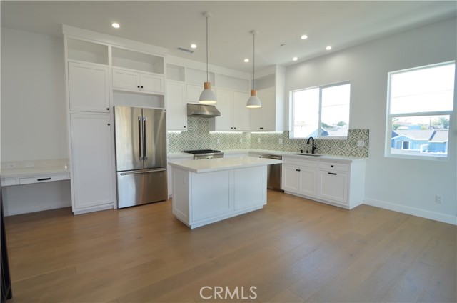 MLS #SB25172846 image #3