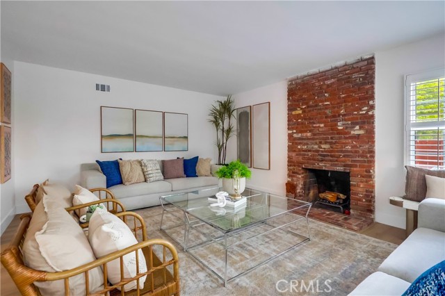 MLS #SB25173613 image #5