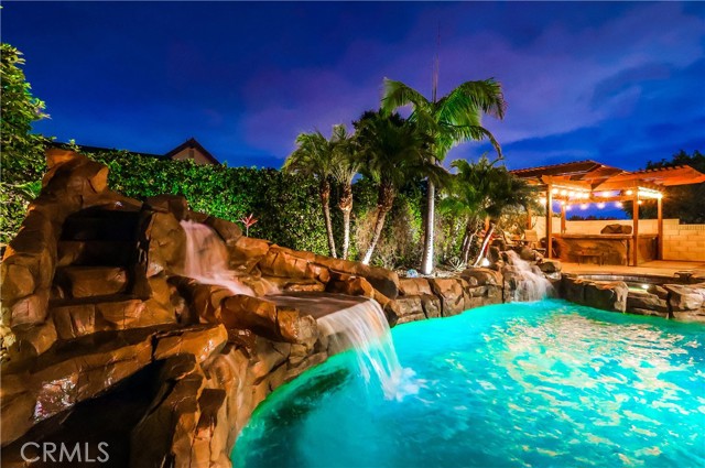 MLS #SB25173614 image #8