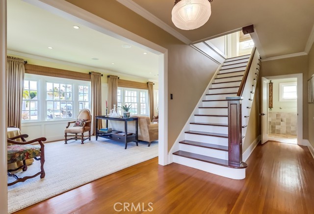 MLS #SB25173653 image #9