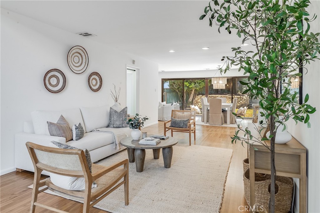 MLS #SB25174915 image #5