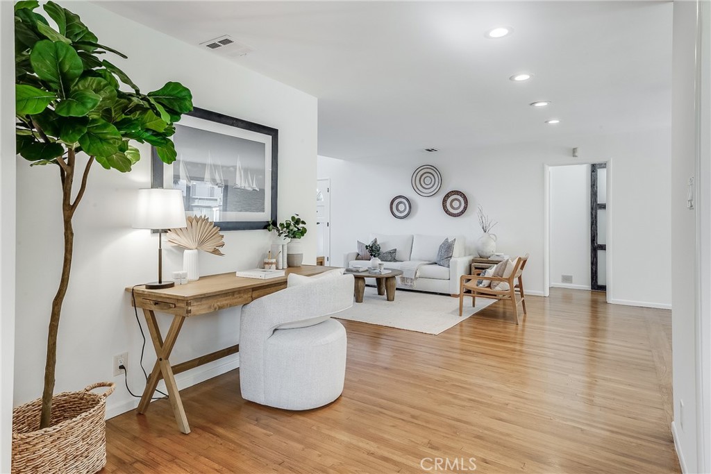 MLS #SB25174915 image #6